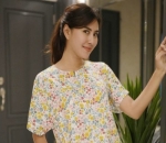Tetap Cantik dengan Look Simpel