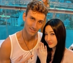 Pamer Cincin dari Ayang