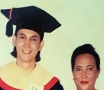 Momen Wisuda