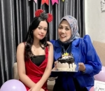 Elly Sugigi