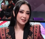 Dewi Persik