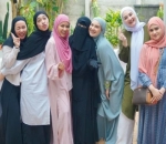 Dian Ayu Lestari dan Meisya Siregar