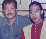 Identik Rambut Gondrong