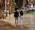 Terciduk Kencan di Singapura