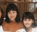 Tinggal dengan Ibu