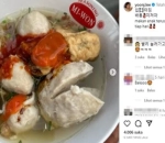 Yoon Jin Cicipi Bakso