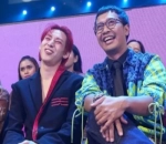 Bak Sedang Bergosip