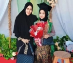 Strong Mom