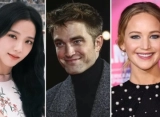 Power Jisoo BLACKPINK di Paris Fashion Week Bikin Robert Pattinson & Jennifer Lawrence Melongo