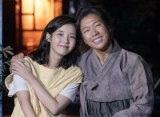 IU Puji Habis-Habisan Akting Yeom Hye Ran di 'When Life Gives You Tangerines'