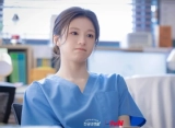 Go Yoon Jung Ungkap Peran Oh Yi Young di 'Resident Playbook' Paling Mirip Dirinya