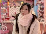 Min eks miss A Pamer Potret Romantis saat Dilamar Pengusaha