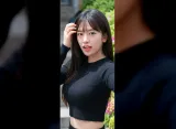 Momen Konyol: Fans IVE Temui Yujin Sambil Merokok