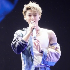 Tao eks EXO Buka Lowongan Kerja di Bisnis Pembalut Wanita dengan Gaji Besar