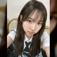 Knetz Terpesona dengan Penampilan Im Nayeon TWICE di Bandara