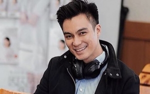 Baim Wong Video Call Bareng Ibunda, Netter Rebutan Kirim Salam ke 'Mama Mertua'