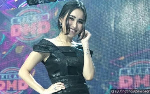 Ayu Ting Ting Pakai Jam Tangan Mewah, Netter: Bisa Bikin Rumah