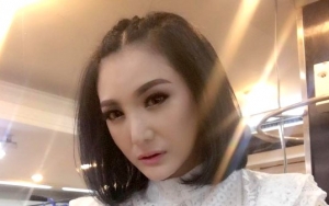 2,5 Tahun Berjuang Lawan Kanker, Ayahanda Kiki Amalia Meninggal Dunia