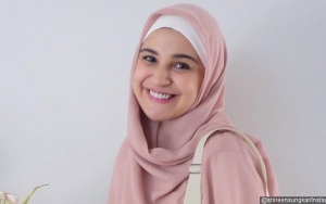 Bernuansa Serba Putih, Acara Akikah Anak Shireen Sungkar Penuh Haru