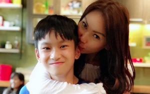 Foto Mesra Bareng Cowok Masuk Akun Gosip, Kalina Oktarani Langsung Tulis Ini