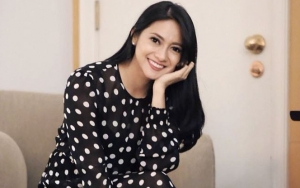 Rini Yulianti Gelar Pengajian Empat Bulanan, Gaya Busana dan Riasannya Dikritik