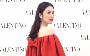 Hanya Unggah Foto Punggung, Netter Puji Velove Vexia Sudah Cantik  dari Belakang