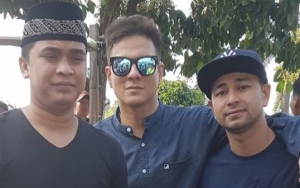 Raffi Ahmad Hingga Bertrand Antolin Ikut Ziarah ke Makam Olga Syahputra