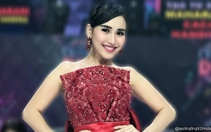 Ayu Ting Ting Berhijab Dipuji Cantik Ala Bidadari Surga, Ingin Khatam Alquran Saat Ramadhan