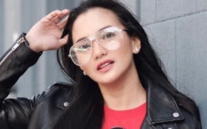 Kenang Mendiang Suami, Netter Kagumi Kesetiaan Ririn Ekawati