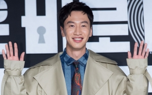 Lee Kwang Soo Pamer Jadi Buronan di 'Busted', Ini Komentar Lee Sang Yeob