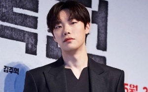Perankan Mantan Gangster, Begini Penampilan Ryu Jun Yeol di 'Believer'