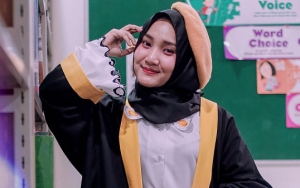 Pamer Foto Bersama Kekasih, Lucunya Ekspresi Fatin Shidqia