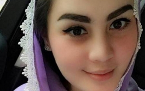 Kembali Disidang, Jennifer Dunn Akui Pakai Narkoba Karena Depresi Dituding Pelakor