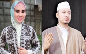 Sebelum Diisukan 'Istri Ketiga' Habib Usman, Kartika Putri Pernah Nangis Diramal Bakal Cerai