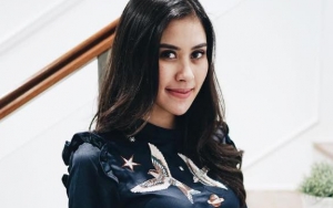 Pergi Ziarah, Syahnaz Sadiqah Kena Tegur Netter Gara-Gara Tak Berhijab