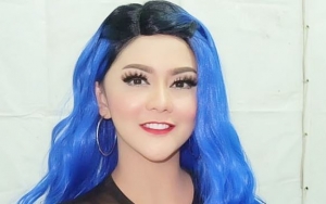 Buka Suara, Jenita Janet Cerita Soal 'Diserang' Makhluk Halus Hingga Pingsan di Panggung