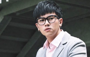 Foto di Pantai, Wajah Rafael SMASH Disebut Mirip Yong Jun Hyung Highlight Hingga Roy Kiyoshi