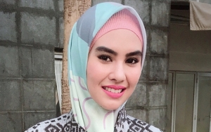 Kartika Putri Bantah Kabar Taaruf, Ternyata Kenal Mantan Istri Habib Usman?