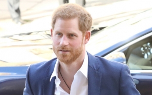 Jelang Royal Wedding, Pangeran Harry dan William Sapa Warga Inggris