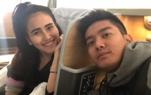 Kencan Bareng Boy William, Baju Seksi Ayu Ting Ting Jadi Sorotan