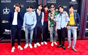 Tanggalkan Setelan Jas, BTS Tampil Super Kece di Red Carpet BBMA 2018