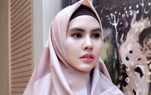 Teror Bom Bikin Wanita Bercadar Terintimidasi, Kartika Putri Ikut Lawan Terorisme