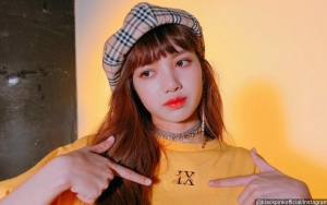 Visualnya Bikin Meleleh, Lisa Malah Grogi Pose Swag di Majalah Jepang
