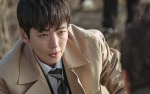 Akrab Banget, Seperti Ini Kedekatan Jung Kyung Ho cs di Balik Layar 'Life on Mars'