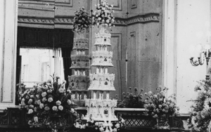 Kue Pernikahan The Queen dan Duke of Edinburgh