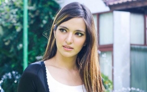 Unggah Foto Wajahnya Tampak Dekat, Nia Ramadhani Lagi-Lagi Bikin Iri