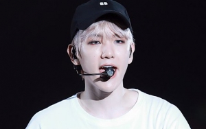 Sibuk di Jepang, Baekhyun Obati Kangen Fans dengan Selca dan Video Unyu Ini