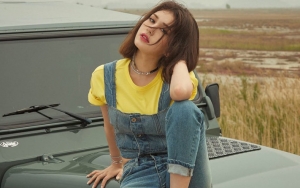 Umbar Perut Ramping dan Bodi Ideal di Foto Terbaru, Jeon Somi Pukau Netter