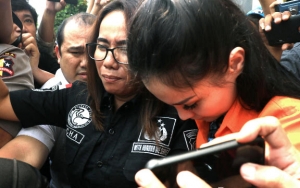 Jennifer Dunn Nangis Dituntut 8 Bulan, Jam Tangan Saat Sidang Seharga Motor