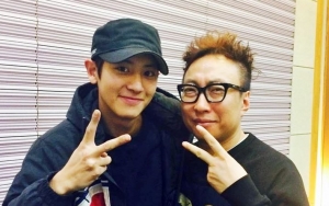 Syuting 'Salty Tour' di LA, Park Myung Soo Kagumi Aksi Fans Chanyeol
